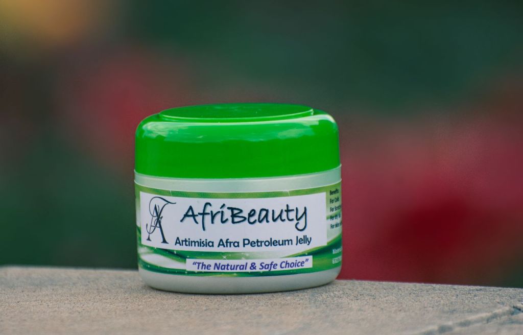 Afribeaty - Lips and Bounce cosmetics petroleum jelly