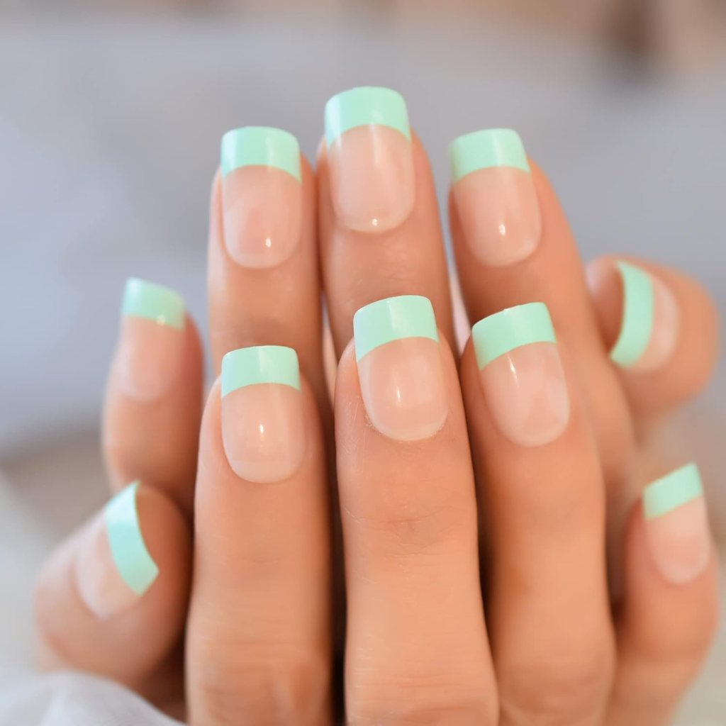 Fresh Mint Green spring nails